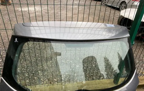 Toyota Auris 150 Rear windscreen/windshield window 