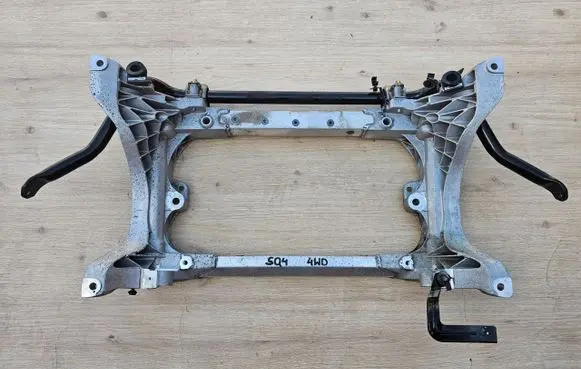 Maserati Quattroporte Front subframe 670001452