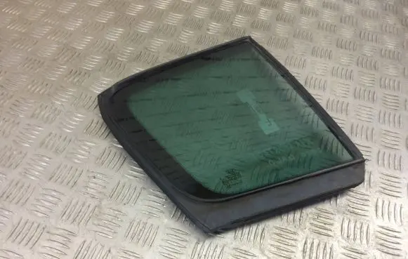 KIA Sportage Rear vent window glass 43R006723