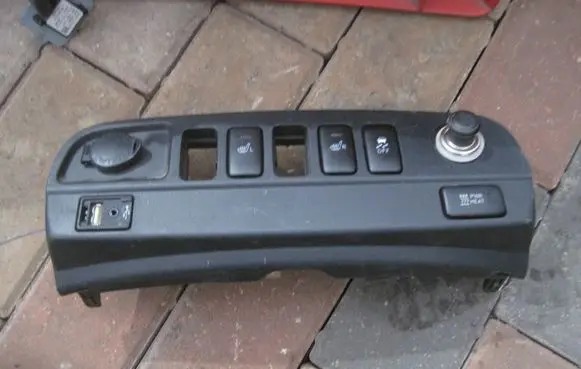 Toyota Hilux (AN10, AN20, AN30) Panel trim 554490K070