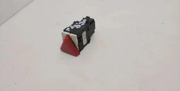 Skoda Fabia Mk1 (6Y) Hazard light switch 6Y0953235 17003