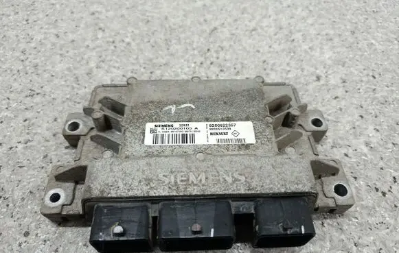 Renault Clio III Engine control unit/module ECU