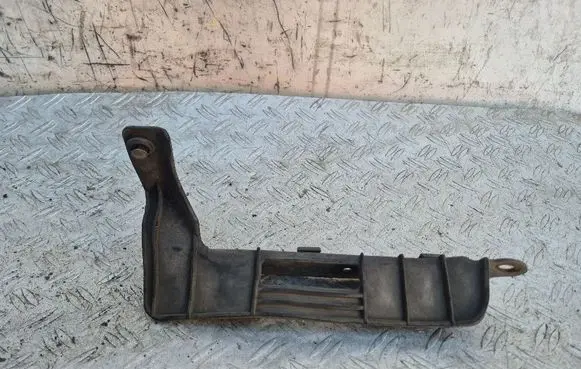 Mazda 3 III Front mudguard B45A56114