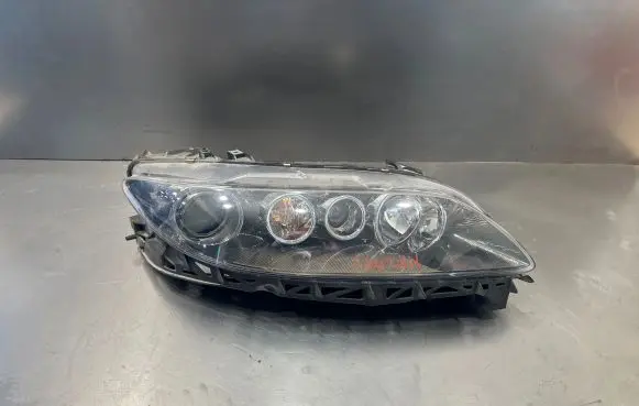Mazda 6 Headlight/headlamp F014003903