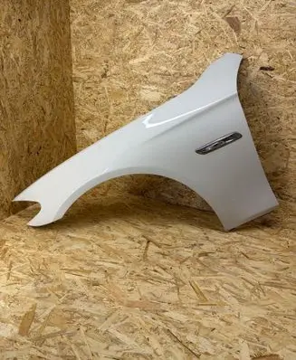 BMW 5 F10 F11 Fender