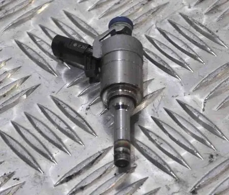 Audi Q5 SQ5 Fuel injectors set 06H906036E