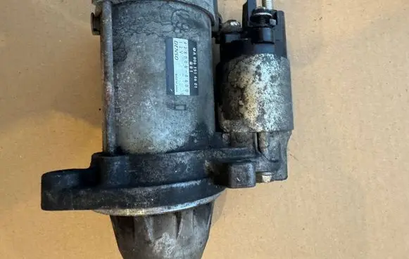 Mercedes-Benz CLK AMG A208 C208 Starter motor A0061514601 4280004600 0061514601
