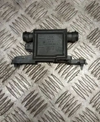 Audi A3 S3 8L Door control unit/module 4A0959981A