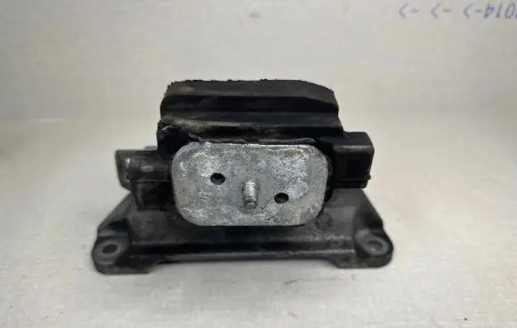 BMW 5 F10 F11 Gear shift cable bracket 6781229 21038310
