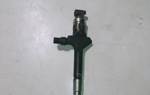 Mazda 6 Fuel injector RF7J13H50 578008J09486