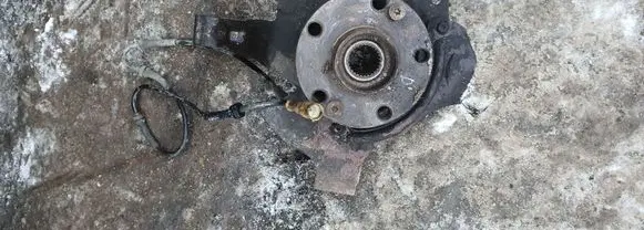 Renault Espace III Front wheel hub