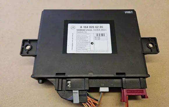 Mercedes-Benz GL X164 Keyless (KESSY) go control unit/module A1648206285 1648206285