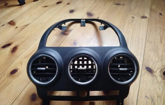 Opel Antara Dash center air vent grill 96661651 96661704
