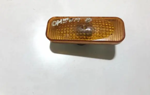 Opel Omega B1 Front fender indicator light
