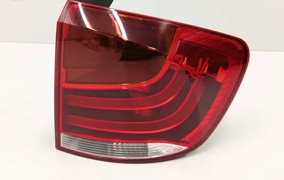 BMW X1 E84 Rear/tail lights 2990110 63212990110 3041012166