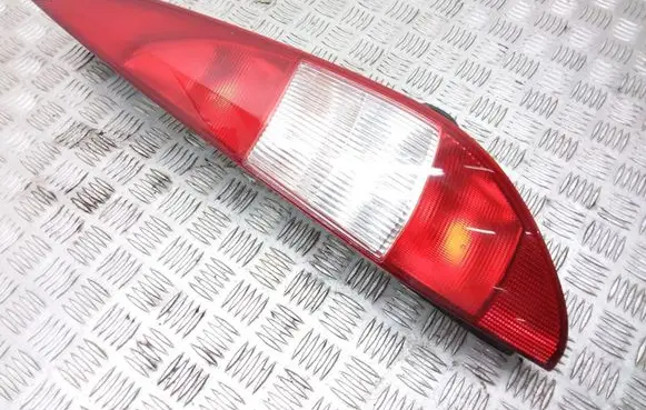 Ford Mondeo Mk III Rear/tail lights