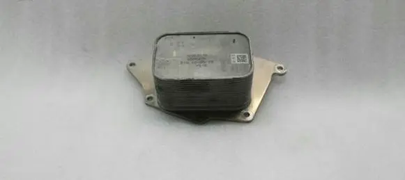 Mini One - Cooper F56 F55 Oil filter mounting bracket 8585235