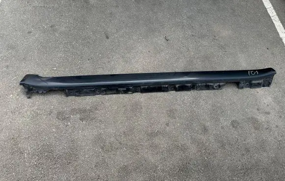 BMW 7 F01 F02 F03 F04 Sill 