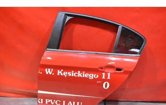 Fiat Tipo Rear door