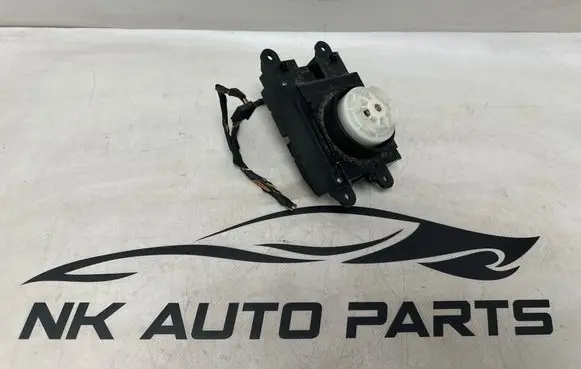 BMW 5 E60 E61 Head unit multimedia control 6944884