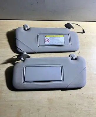 Sun visor