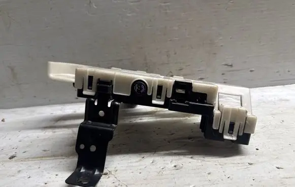 Volvo XC90 Battery relay fuse 31346674