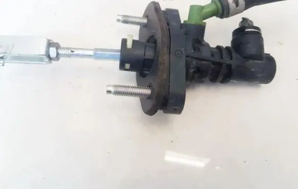 Clutch master cylinder