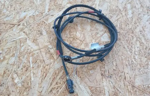 Radio antenna