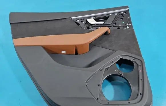 Audi Q7 4M Coupe rear side trim panel 4M0867305G IMPRK1565695