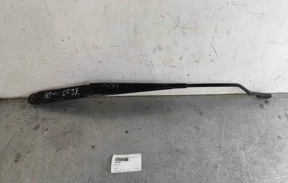 Volvo XC90 Front wiper blade arm 8693600
