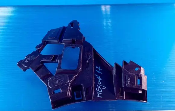 Renault Megane IV Front bumper mounting bracket 960164119R