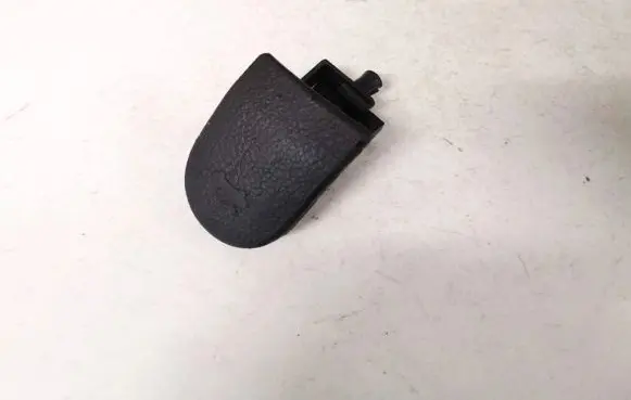 Chevrolet Kalos Engine bonnet (hood) release handle