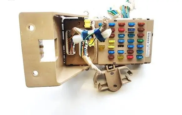 Subaru Outback Fuse box set 82201ag010 309113