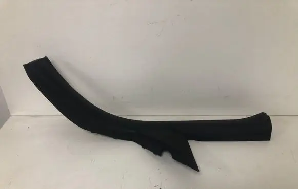 Toyota Avensis T270 Rear sill trim cover 6791805060