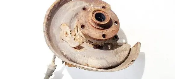 Audi A6 S6 C5 4B Rear wheel hub 