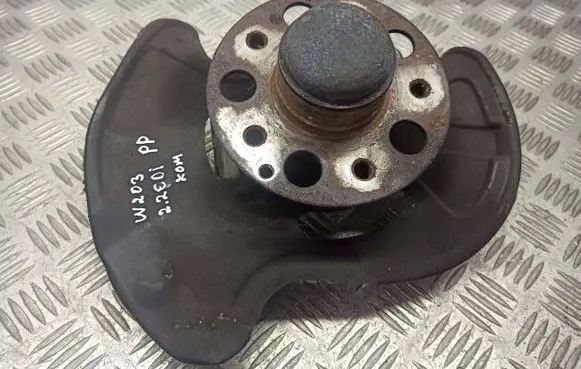 Mercedes-Benz C W203 Front wheel hub spindle knuckle