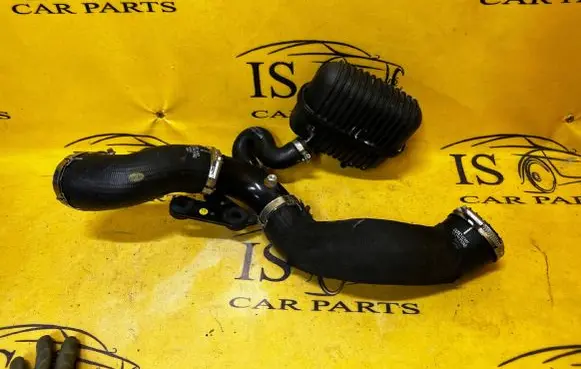 Audi A8 S8 D4 4H Air intake hose/pipe 4H0145737AE 4H0145737AD 4H0145743B