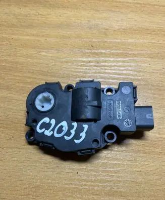 BMW X6 E71 A/C air flow flap actuator/motor EFB436 C2033