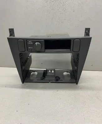 Volvo S40, V40 Radio/GPS head unit trim 30867740 30613739 30613740