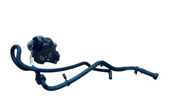 BMW X3 E83 Fuel injection high pressure pump 7798333 0445010146 3419602