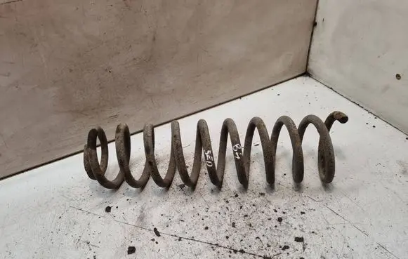 Audi 80 90 S2 B4 Rear coil spring