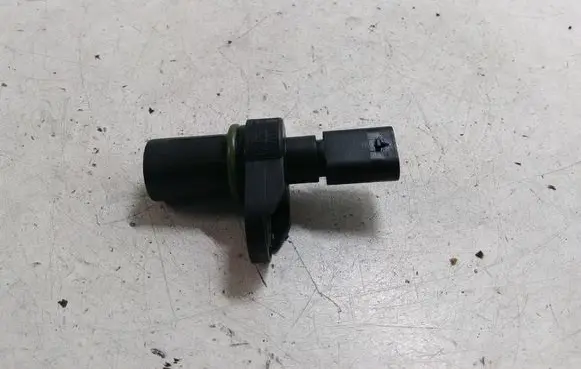 BMW 5 F10 F11 Crankshaft position sensor 780309301