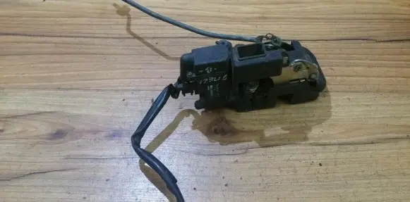 Mazda 626 Front door lock 1528007031 152800-7031