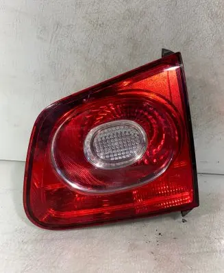 Volkswagen Tiguan Tailgate rear/tail lights 5n0945094c