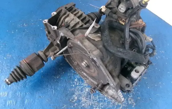 Chevrolet Caravan Automatic gearbox P04800931AA