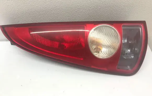 Renault Espace - Grand espace IV Rear/tail lights 8200027153 89023832