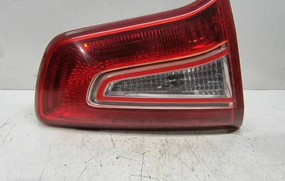 KIA Sportage Tailgate rear/tail lights 924503W010