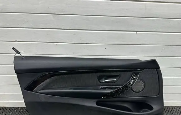 BMW 4 F32 F33 Front door card panel trim 7295765