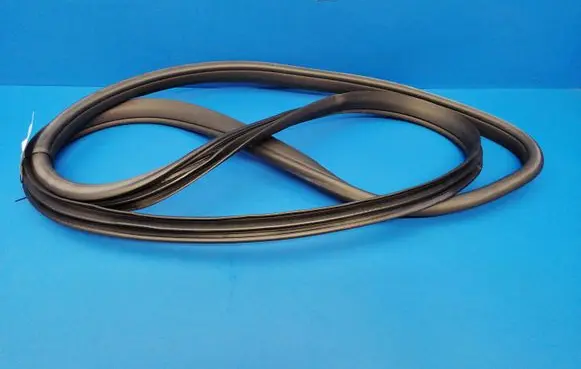 Mercedes-Benz E W212 Front door rubber seal A2126970051