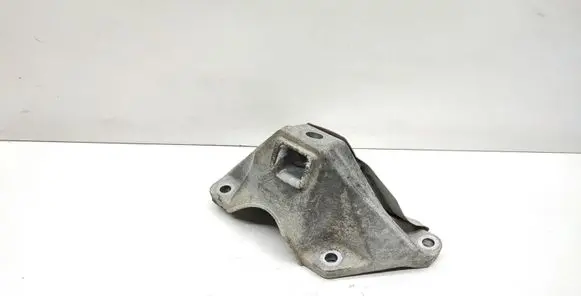 BMW 5 F10 F11 Engine mounting bracket
